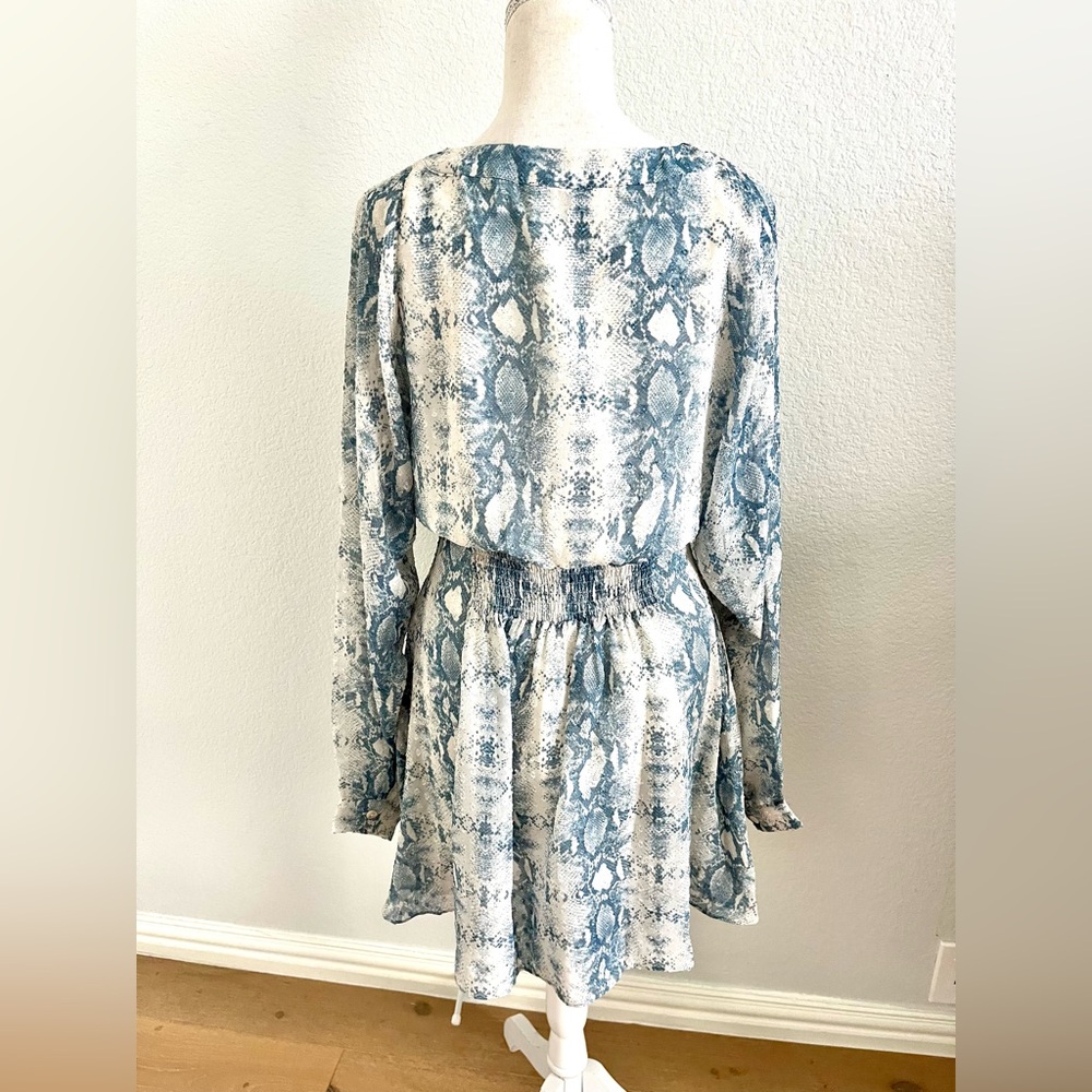 Vici Blue and White Patterned Dress - Picture 2 of 4